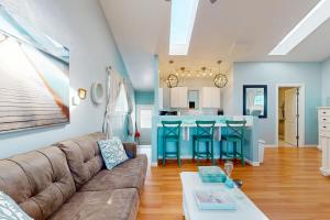 Fotografie z fotogalerie ubytování Sand Dollar Suite v destinaci Fort Bragg