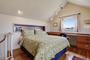 Galeriebild der Unterkunft Headlands View Cottage in Mendocino + 6 Fotos