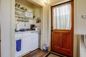 Galeriebild der Unterkunft Headlands View Cottage in Mendocino