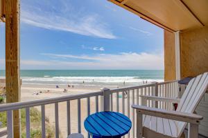 Gallery image of Topsail Dunes 1107 in North Topsail Beach