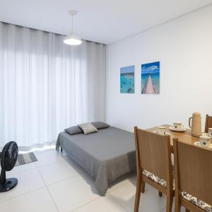 Katil atau katil-katil dalam bilik di Flats Mar'Bella com VARANDA,100Mts PRAIA CAMINHO DE MOISÉS com GARAGEM