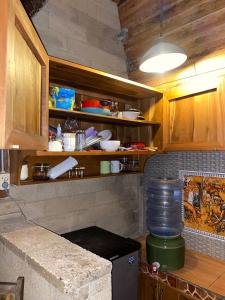 Kuchyň nebo kuchyňský kout v ubytování Ogek Home Stay + 50 fotografií