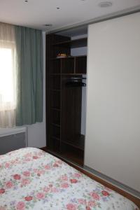 En eller flere senge i et værelse på Apartment Patricia