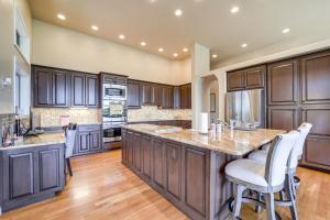 Gallery image of Panoramic Views Luxe Payson Paradise! in Payson +25 photos