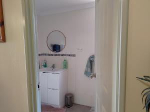 Afbeelding uit fotogalerij van Corella Accommodation 1C, everything you need in Boulder