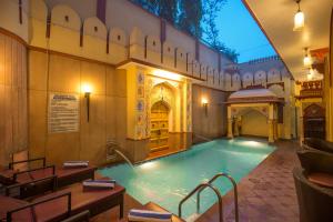 Piscina di Umaid Mahal - A Heritage Style Boutique Hotel o nelle vicinanze