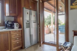 Kjøkken eller kjøkkenkrok på Luxury Villa Karteros