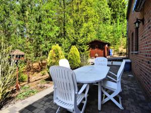 Zahrada ubytování Chic Holiday Home in Durbuy with Sauna