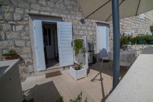Balkón nebo terasa v ubytování Apartments Tonšić