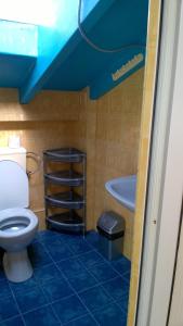 A bathroom at Summer SZ Guest House