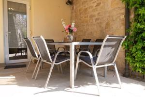 Αίθριο ή υπαίθριος χώρος στο Gîte Chez Monique 4/7 personnes à Florac