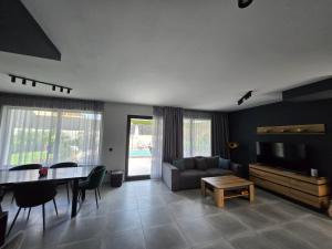 Posezení v ubytování Villa Felicity