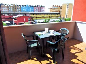 Balkón nebo terasa v ubytování Lovely holiday home in Porto Santa Margherita with pool