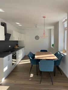 Η κουζίνα ή μικρή κουζίνα στο VetterLux - Exklusive Altstadt-Suite
