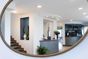 Lobbyen eller receptionen på Hotel Delaville Frontemare