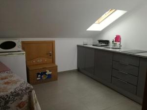 Η κουζίνα ή μικρή κουζίνα στο Águas Furtadas Mário Fanha