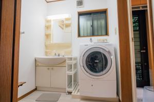 Φωτογραφία από το άλμπουμ του Bright house σε Ito