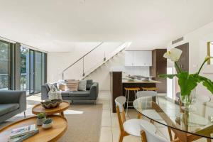 Χώρος καθιστικού στο Bay Breeze - 3BR apt in the heart of Huskisson