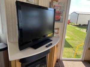 TV a/nebo společenská místnost v ubytování 193 Seaview, Ingoldmells