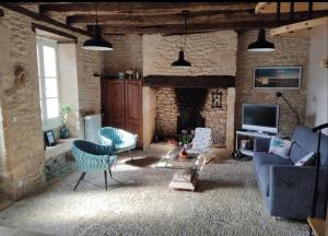 Μια τηλεόραση ή/και κέντρο ψυχαγωγίας στο Maison de caractère à Montignac Lascaux