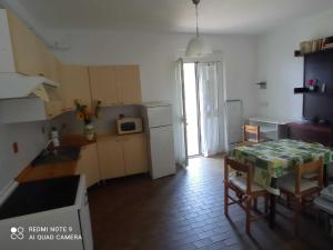 Kuchyň nebo kuchyňský kout v ubytování Coastal Home in Moneglia + 12 fotografií