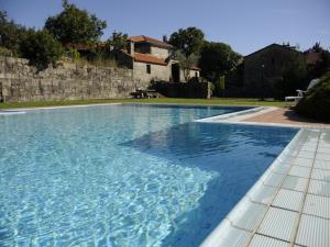 A piscina localizada em Casa Casarellos ou nos arredores