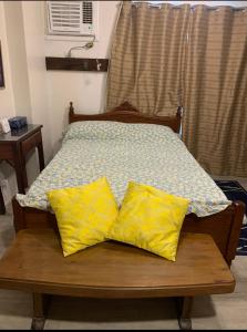 Galeriebild der Unterkunft Vinatge Modern Studio Condo Unit w/ Balcony in Bacolod City