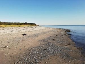 Afbeelding uit fotogalerij van 8 person holiday home in Ebeltoft in Ebeltoft +24 foto's