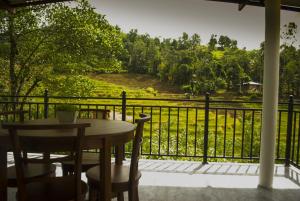 Балкон или терраса в Ella River Breeze Homestay