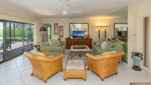 Gallery image of 1131 Edington Pl in Marco Island