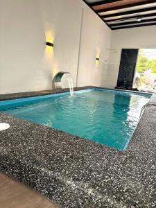 Hồ bơi trong/gần SwimmingPool-Villa-Seremban-Spacious-up to 22paxs 舒适宽敞泳池别墅