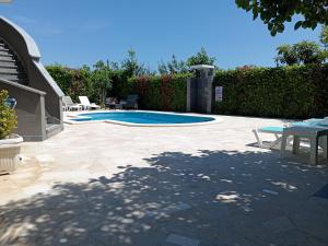 Πισίνα στο ή κοντά στο Pula Paradise