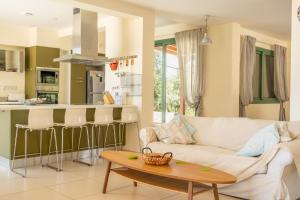 Dapur atau dapur kecil di Bellevue Villa