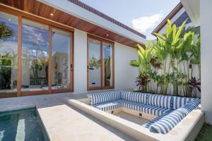 Swimmingpoolen hos eller tæt på Tropical 2BR Design Villa Pool, Lounge & Workdesk