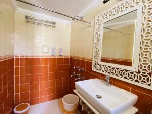 Ένα μπάνιο στο Candolim Apartments Goa +15 φωτογραφίες
