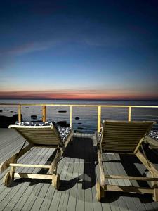 Gallery image of Beachfront Greenport Villa in Greenport