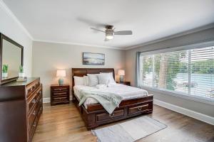 Ένα ή περισσότερα κρεβάτια σε δωμάτιο στο River's Edge