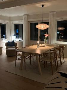 Fotografie z fotogalerie ubytování Unique Seaside home in Charming Kabelvåg - Lofoten v destinaci Kabelvag
