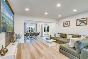 a living room with a couch and a table at Fox Private Resort- Near Downtown & Beach in Fort Lauderdale +81 photos