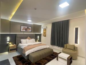 Postel nebo postele na pokoji v ubytování Humble Citadel Hotel + 17 fotografií