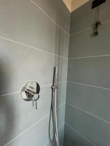 Ένα μπάνιο στο Lugana Relais