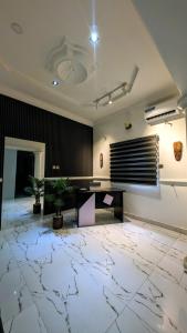 Fotografie z fotogalerie ubytování Exhale Apartment v destinaci Yenagoa