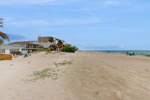 Gallery image of Bungalow Beach Place 5 in Clearwater Beach