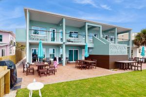 Gallery image of Bungalow Beach Place 5 in Clearwater Beach