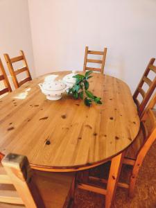 Φωτογραφία από το άλμπουμ του Großzügige Wohnung in Leipzig-Schleußig mit Balkon und Südgartenblick στη Λειψία