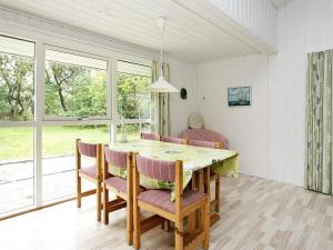 Galería fotográfica de 6 person holiday home in Ålbæk-By Traum en Ålbæk