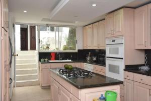 Photo de la galerie de l'établissement Casa Cristales Oeste de Cali, à Cali