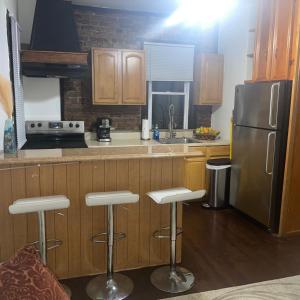 Η κουζίνα ή μικρή κουζίνα στο Comodo y economico Apartamento