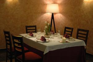 Fotografie z fotogalerie ubytování Hotel Andia v destinaci Orcoyen