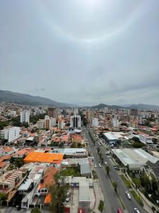 Γενική άποψη της πόλης Κοτσαμπάμπα ή θέα της πόλης από  αυτό το διαμέρισμα
